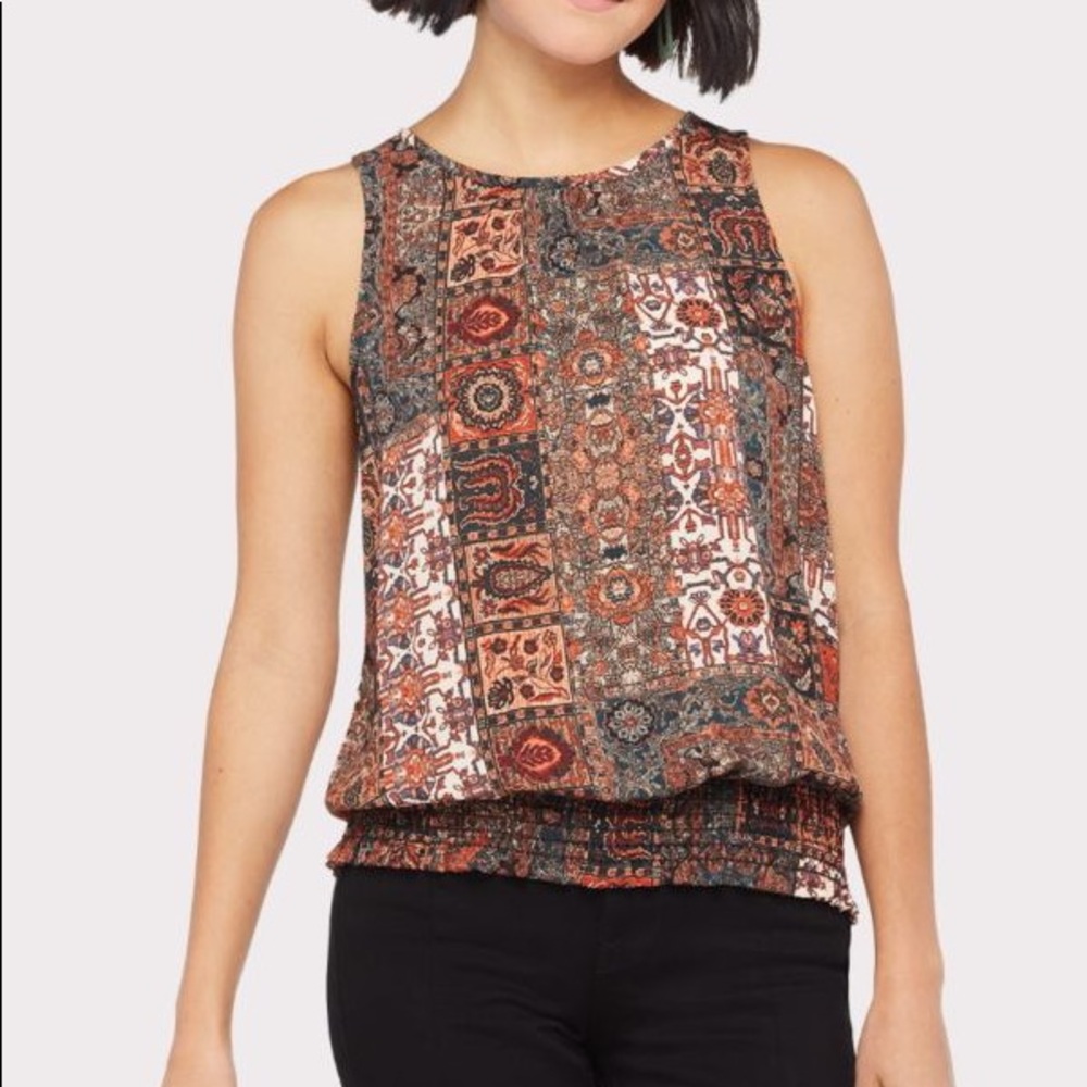 NWT Evereve Allison Joy Mara Smocked Top